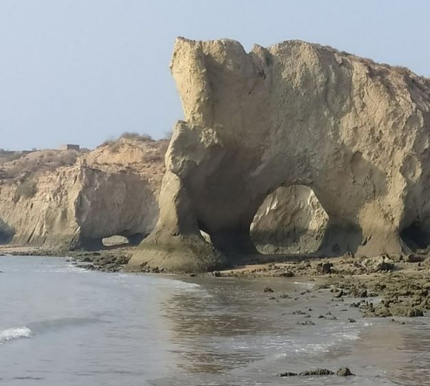 ruzaneh
